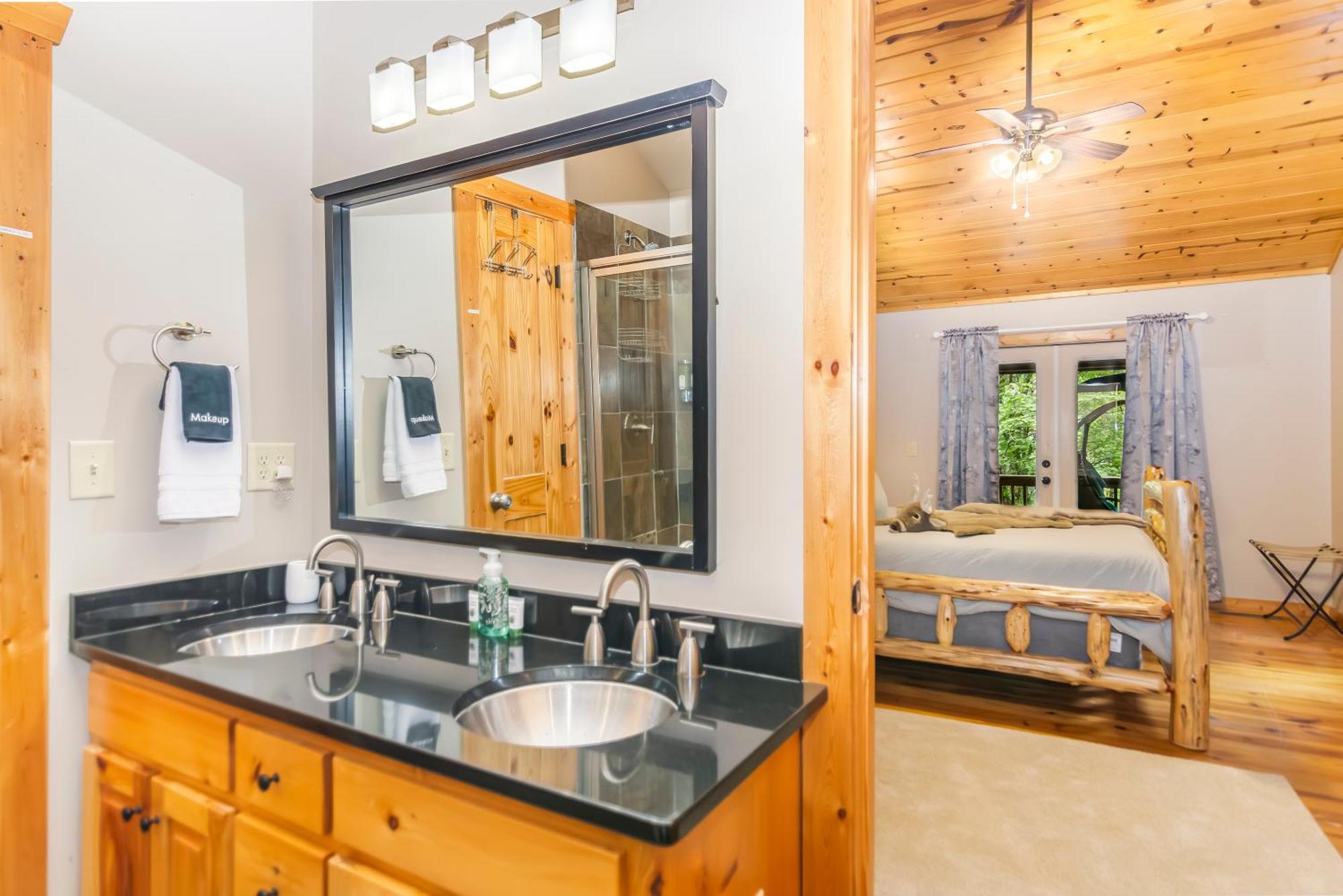 Amazing Creek View Cabin W/ Hot Tub, Firepit & Pool Table 埃利杰 外观 照片
