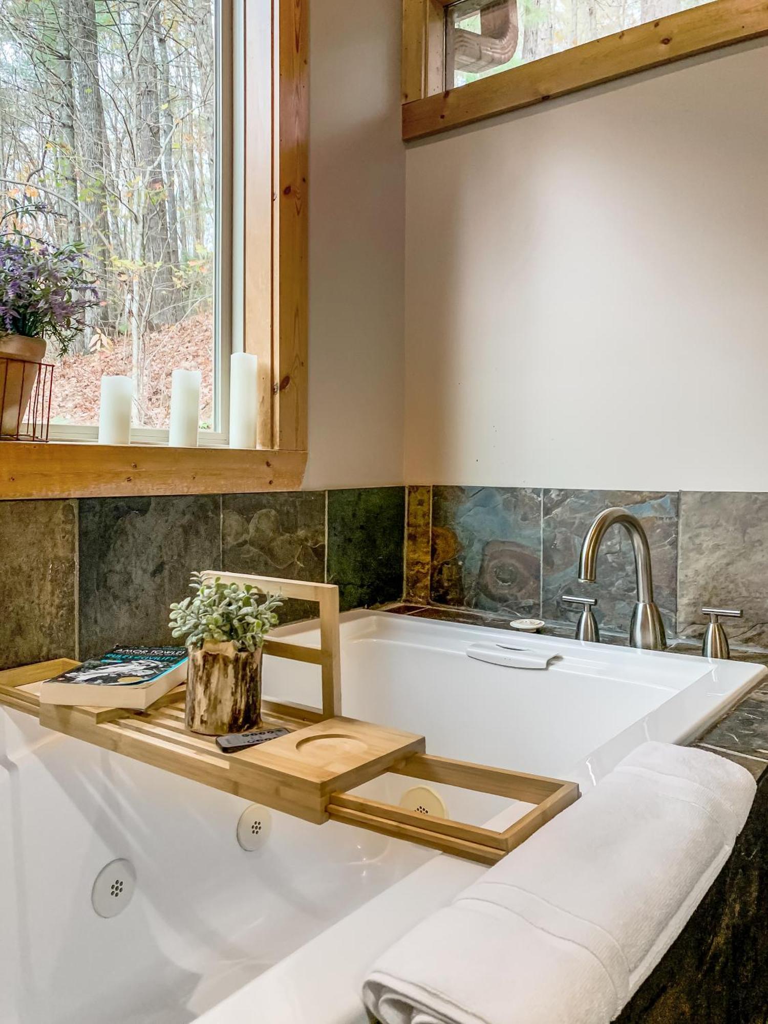 Amazing Creek View Cabin W/ Hot Tub, Firepit & Pool Table 埃利杰 外观 照片